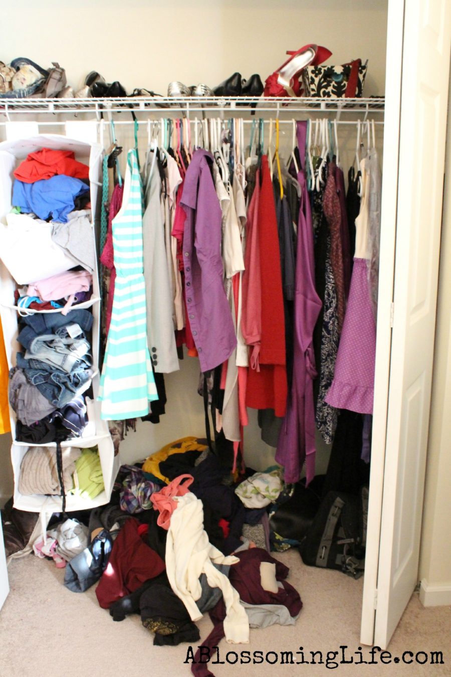 $0 Closet Organization - A Blossoming Life