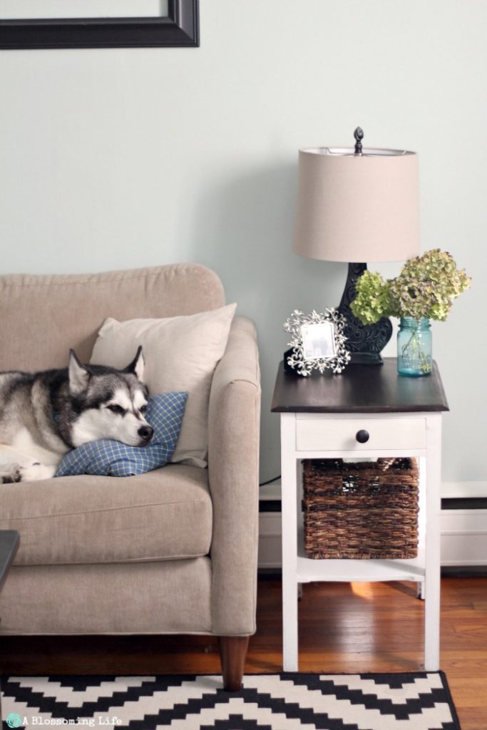 DIY Side Table Redo - A Blossoming Life
