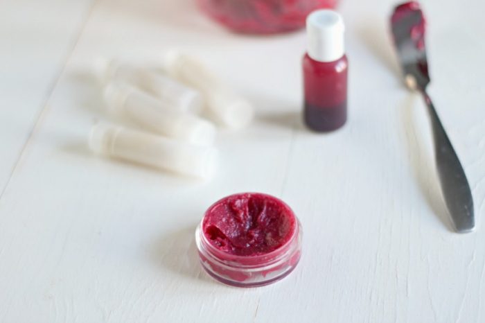 Diy Natural Tinted Lip Balm With Easy Non Option A Blossoming Life - Diy Tinted Lip Balm With Food Coloring