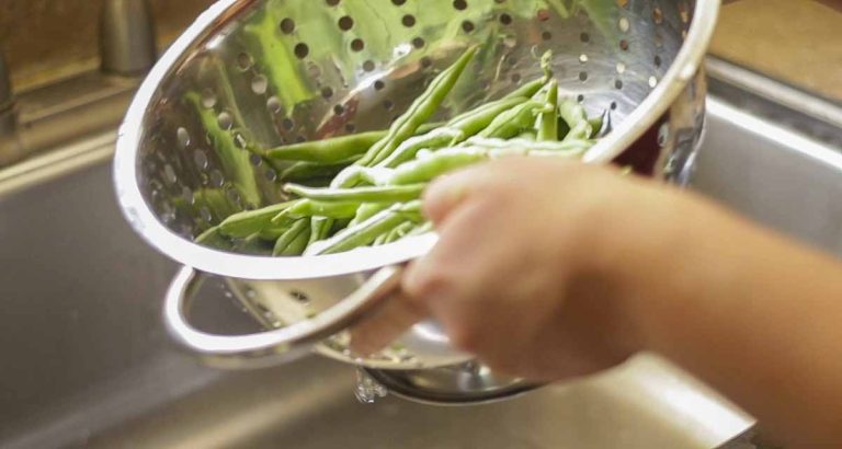 Quick Pickled Green Beans - A Blossoming Life