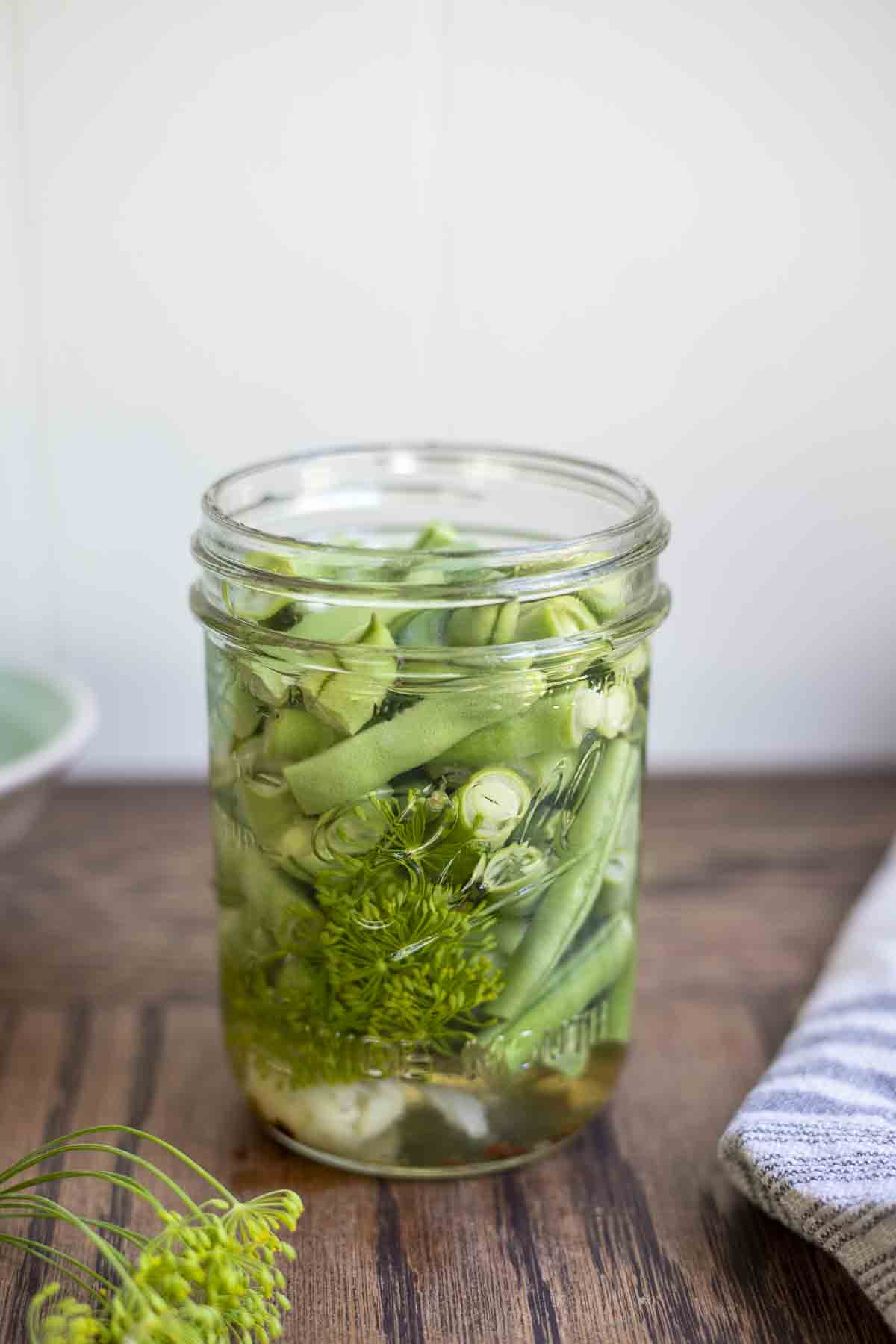 Quick Pickled Green Beans - A Blossoming Life